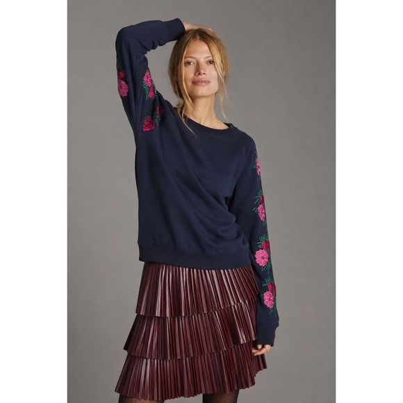 J.Crew Sweaters - J.Crew Embroidered Floral Sweatshirt Navy Pink Flowers Women's Size S Cotton